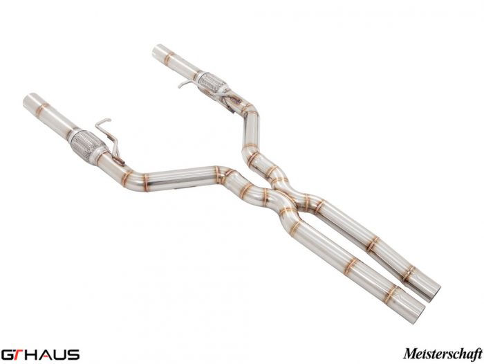 Alfa_Romeo_Giulia_Quadrifoglio_Mid_Pipe1